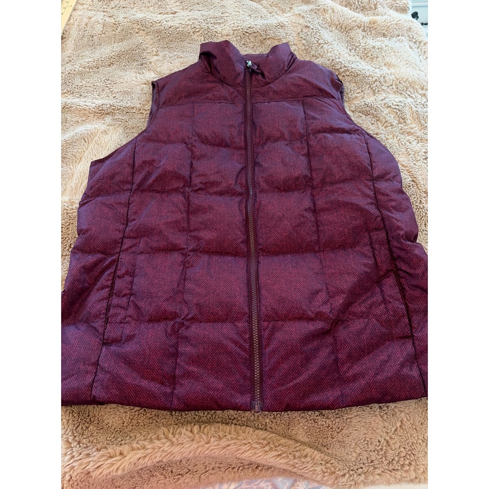 Lands' End Womens XL 18 Burgundy Herringbone Down Puffer Vest Full Zip Maroon